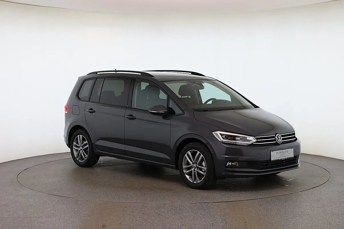 Volkswagen Touran 2026 photo 3