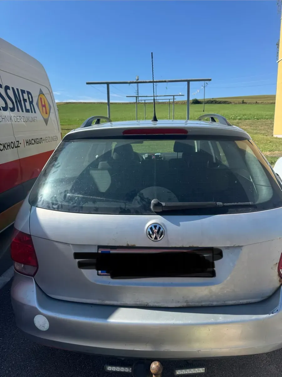 Volkswagen Golf 2008 photo 2