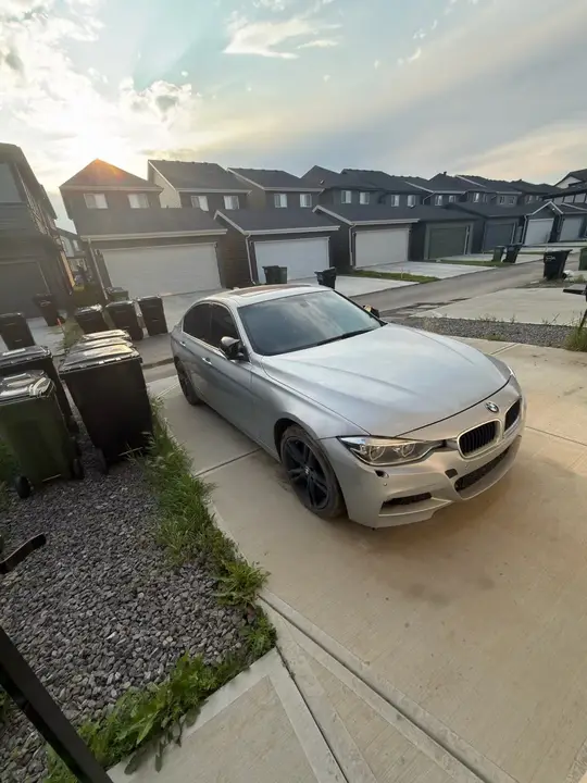 BMW 330I 2017 photo 5