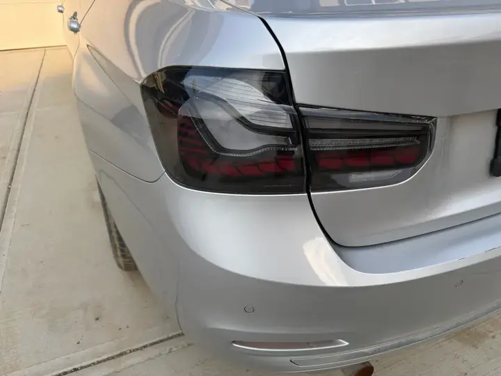 BMW 330I 2017 photo 4