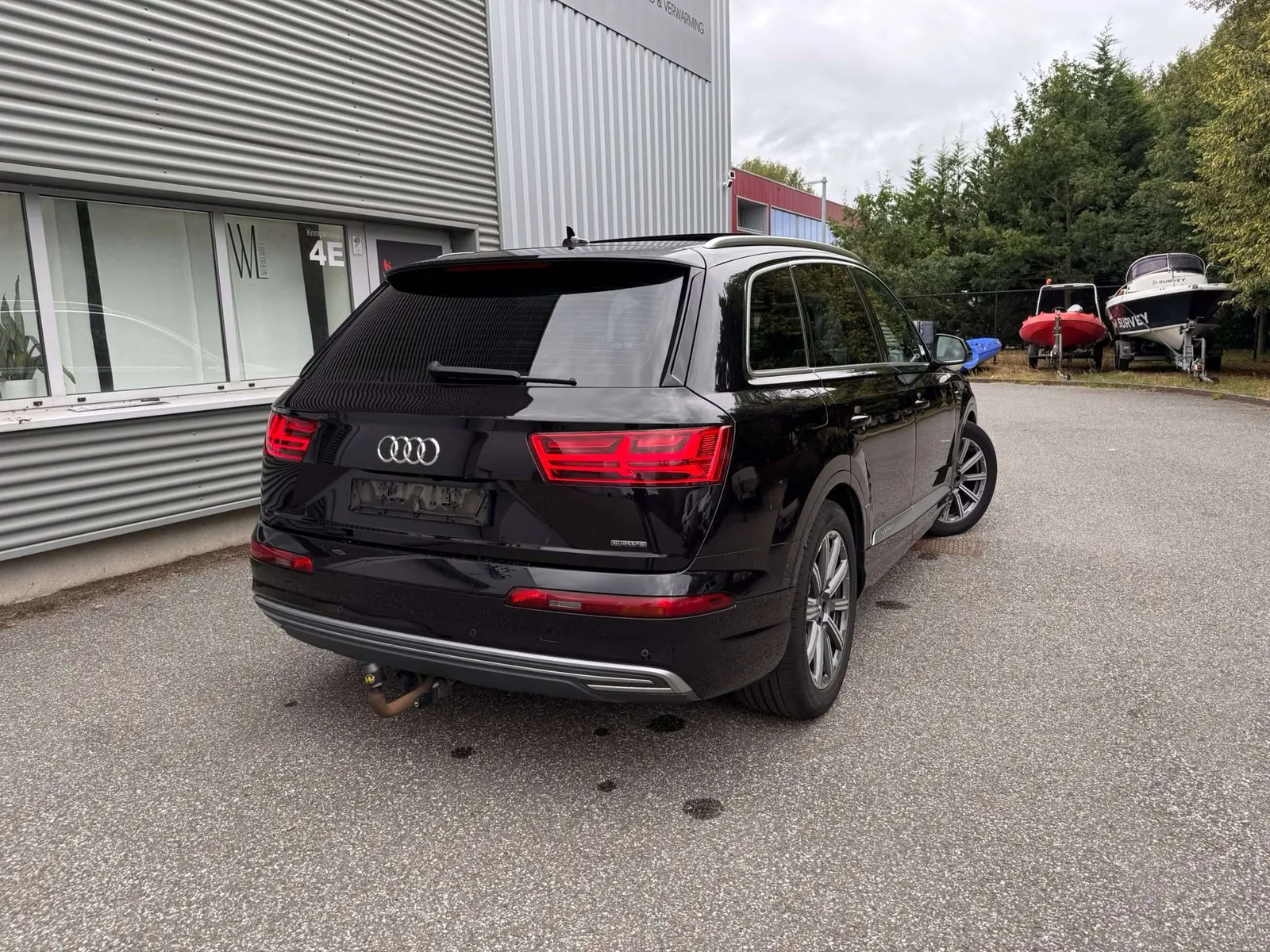 Audi Q7 2018 photo 2