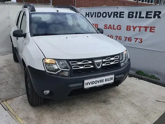 Dacia Duster 2015 photo 2
