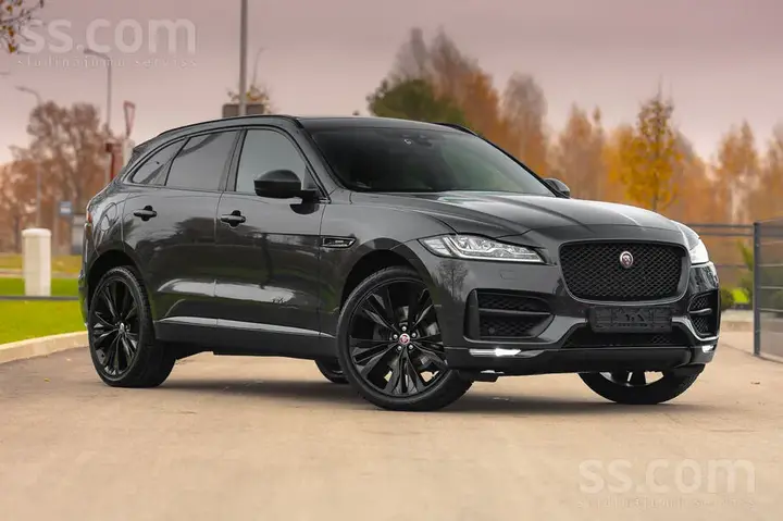 Jaguar F-Pace 2017 photo 5