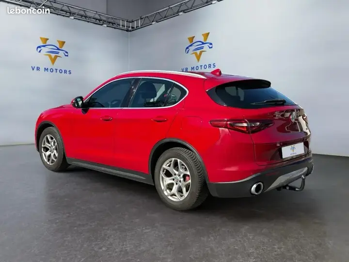 Alfa Romeo Stelvio 2018 photo 3