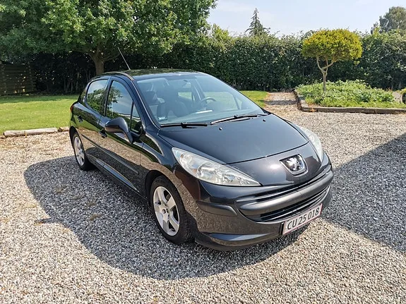 Peugeot 207 2007 photo 3