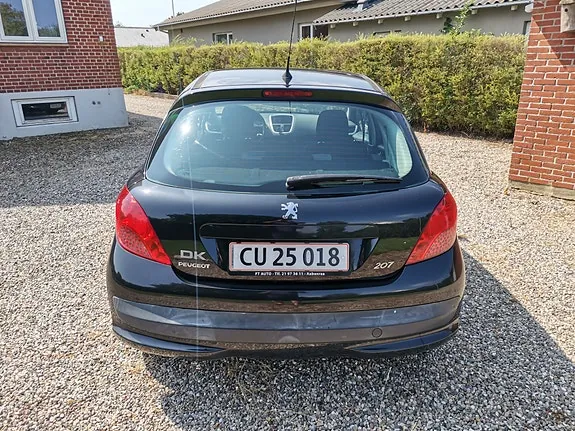 Peugeot 207 2007 photo 5