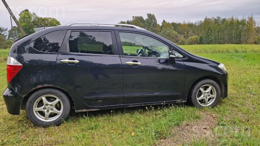 Honda Fr-V 2007 photo 4