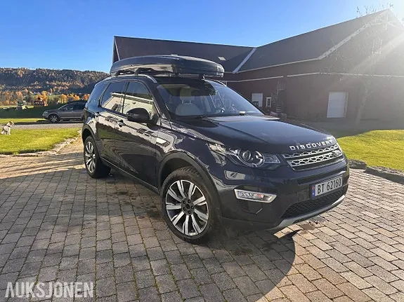 Land Rover Discovery Sport 2017 photo 3