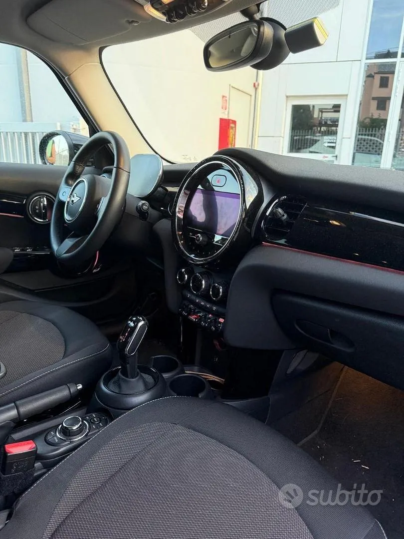 Mini Cooper 2022 photo 3