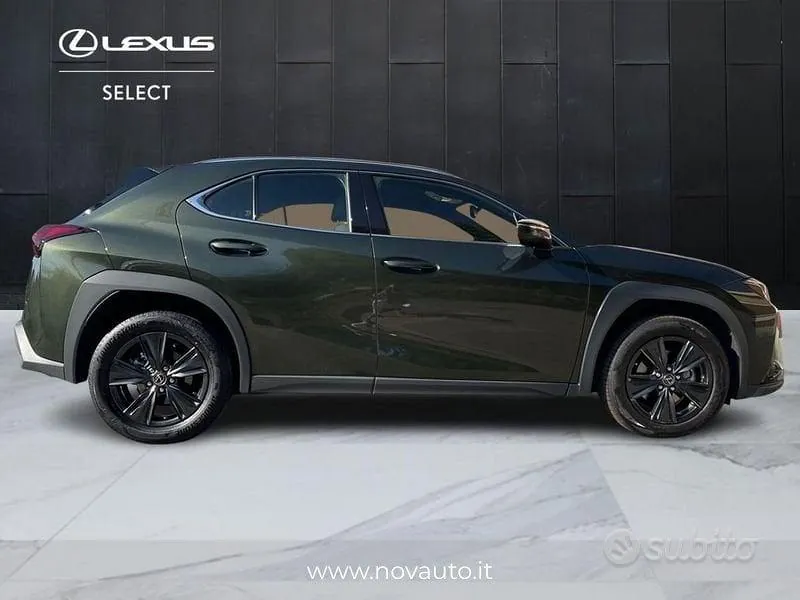 Lexus Ux 2023 photo 3