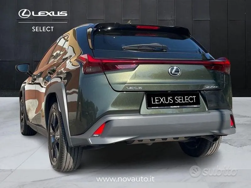 Lexus Ux 2023 photo 4