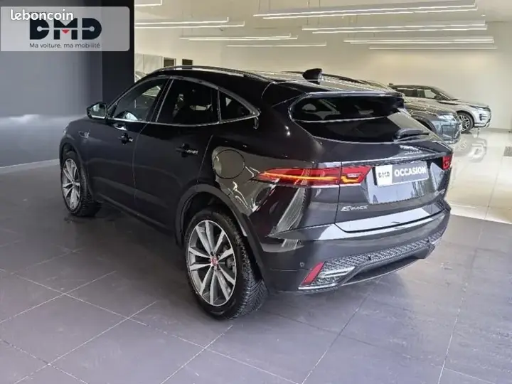 Jaguar E-Pace 2022 photo 3