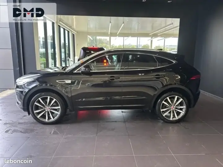 Jaguar E-Pace 2022 photo 2