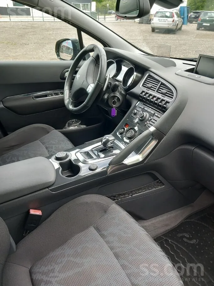 Peugeot 3008 2011 photo 2