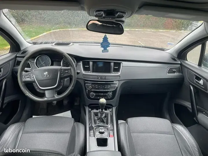 Peugeot 508 2011 photo 3