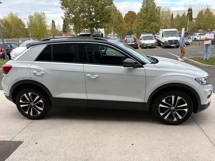 Volkswagen T-Roc 2020 photo 5