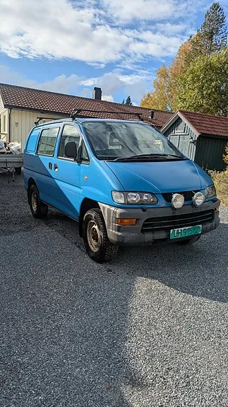 Mitsubishi L400