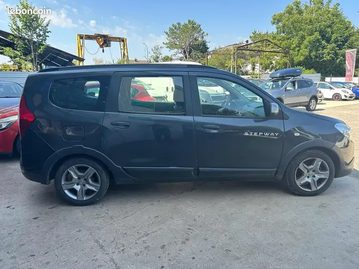 Dacia Lodgy 2019 photo 3