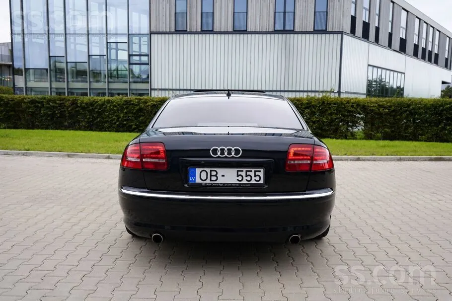 Audi A8 2007 photo 5