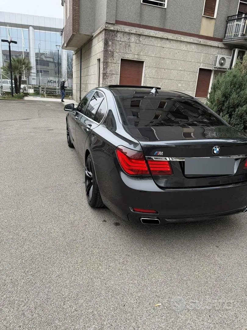 BMW 740D