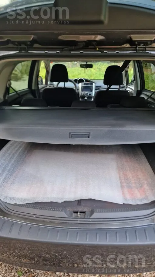 Toyota Verso 2011 photo 4