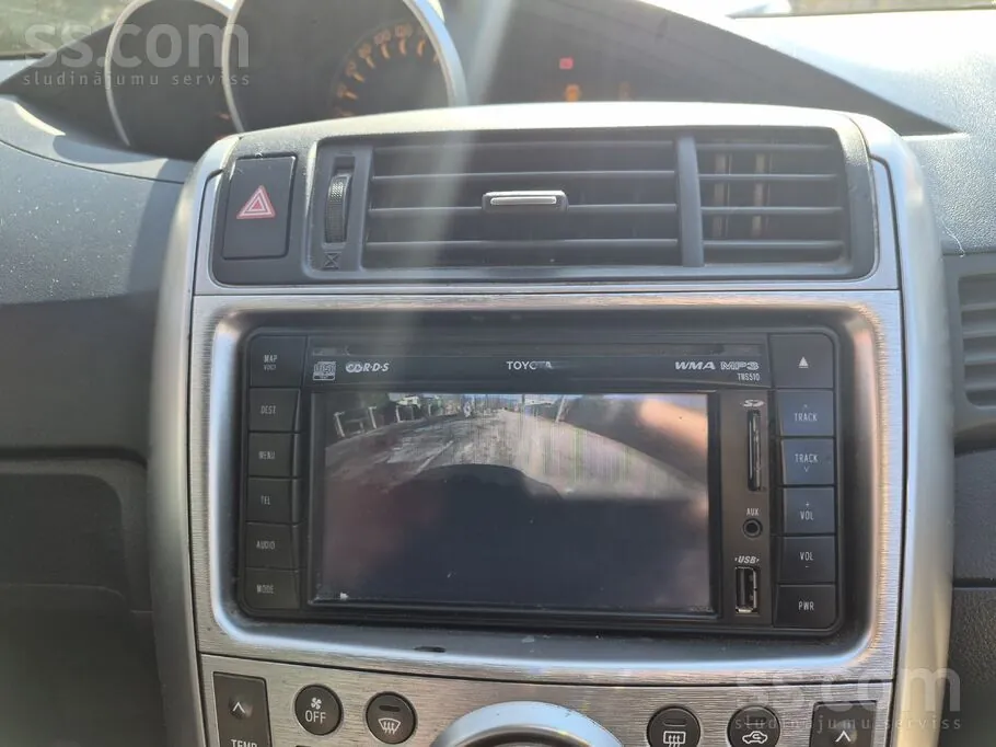 Toyota Verso 2011 photo 5
