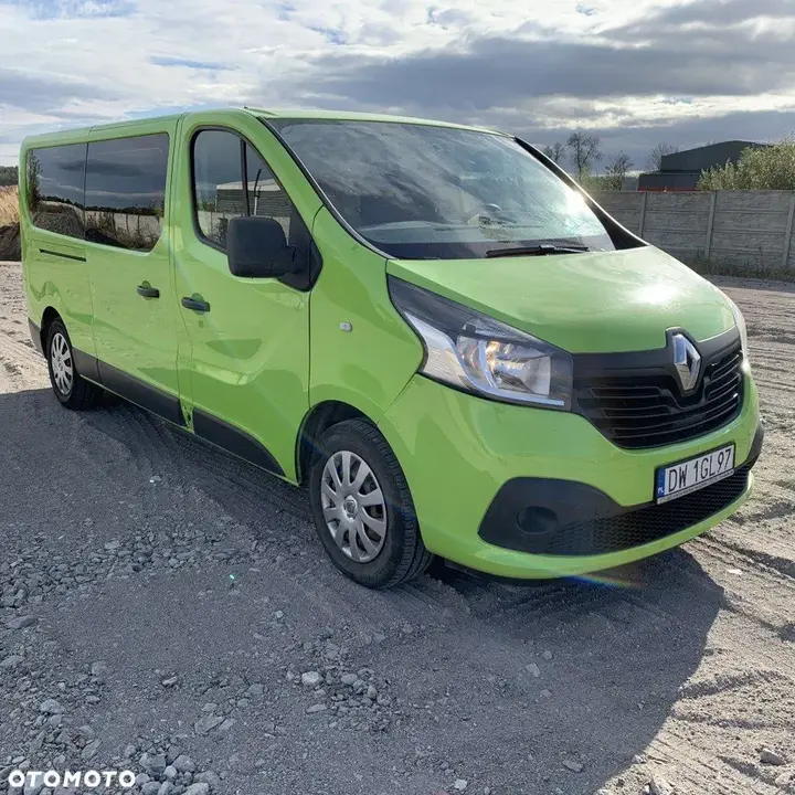 Renault Trafic 2017 photo 3