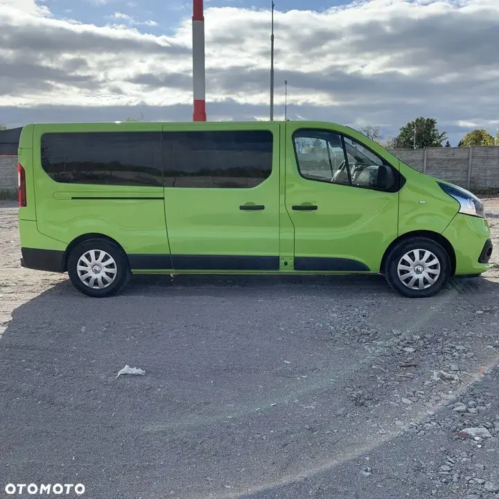 Renault Trafic 2017 photo 4