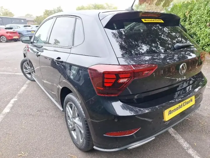 Volkswagen Polo 2022 photo 2