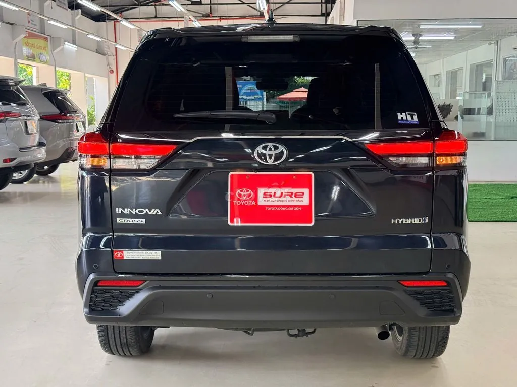 Toyota Innova Cross 2024 photo 5