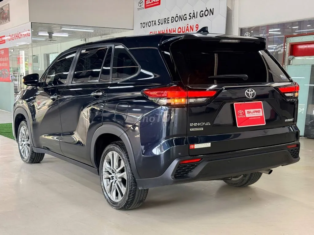 Toyota Innova Cross 2024 photo 4