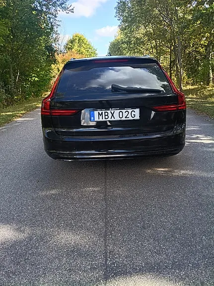 Volvo V90 2022 photo 2