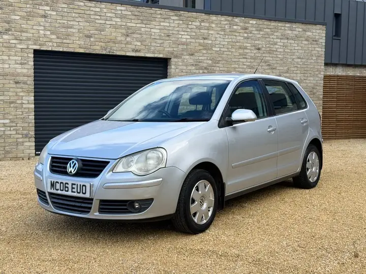 Volkswagen Polo 2006 photo 3