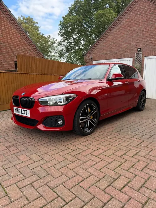 BMW 1 Series 2019 photo 3