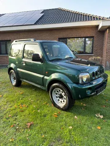 Suzuki Jimny 2000 photo 2