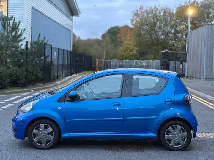 Toyota Aygo 2009 photo 4