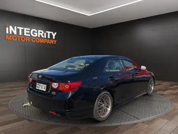 Toyota Mark X 2012 photo 4