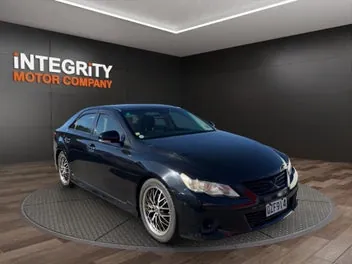 Toyota Mark X 2012 photo 2