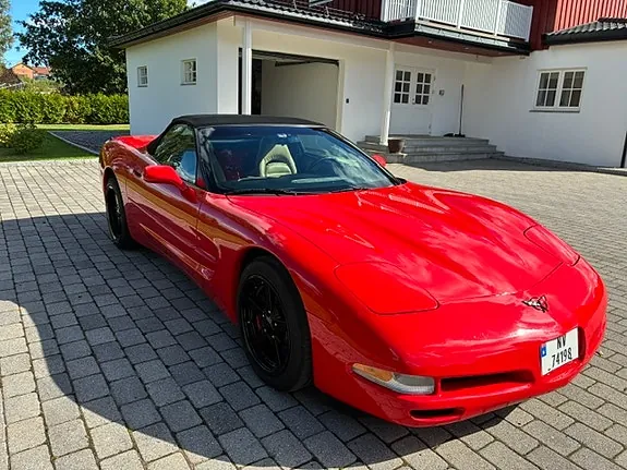 Chevrolet Corvette 2000 photo 5