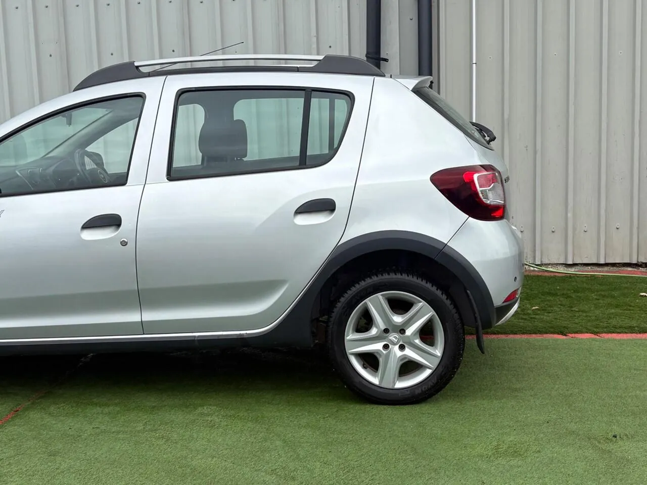 Dacia Sandero Stepway 2014 photo 4
