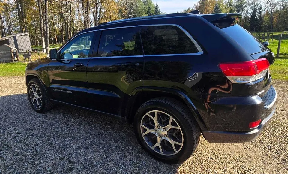 Jeep Grand Cherokee 2018 photo 2