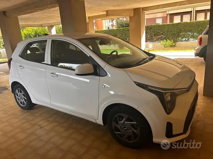 Kia Picanto 2024 photo 5