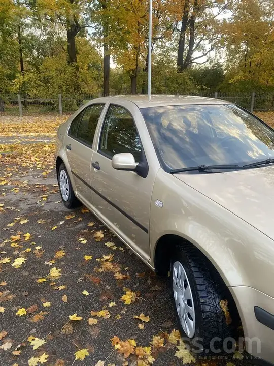 Volkswagen Bora 2002 photo 4