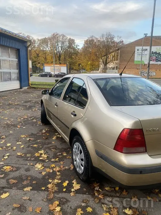 Volkswagen Bora 2002 photo 2