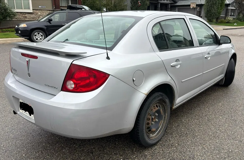 Pontiac Pursuit 2005 photo 4