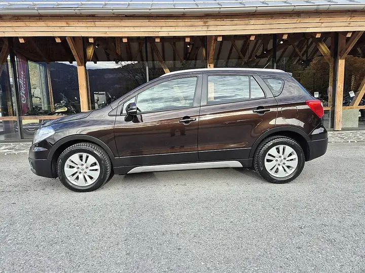 Suzuki Sx4 2013 photo 2