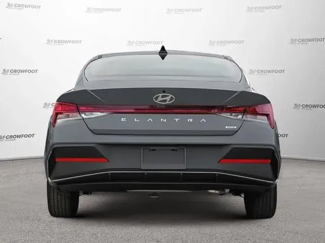 Hyundai Elantra 2026 photo 5