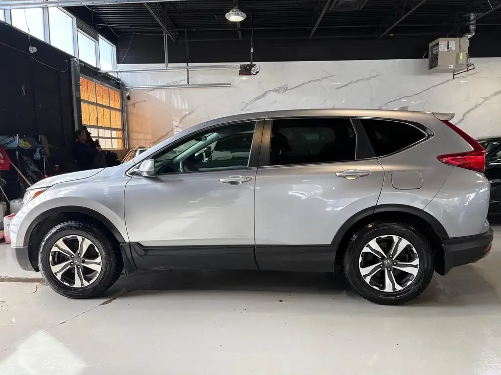 Honda Cr-V 2018 photo 2