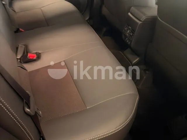 Toyota Yaris Ativ 2025 photo 4