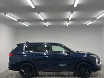 Mitsubishi Outlander 2024 photo 3